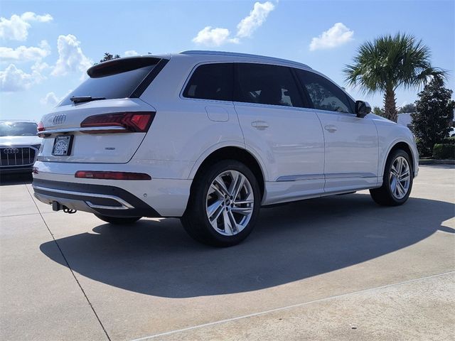 2021 Audi Q7 Premium Plus