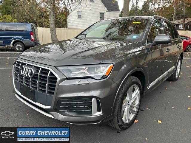 2021 Audi Q7 Premium Plus