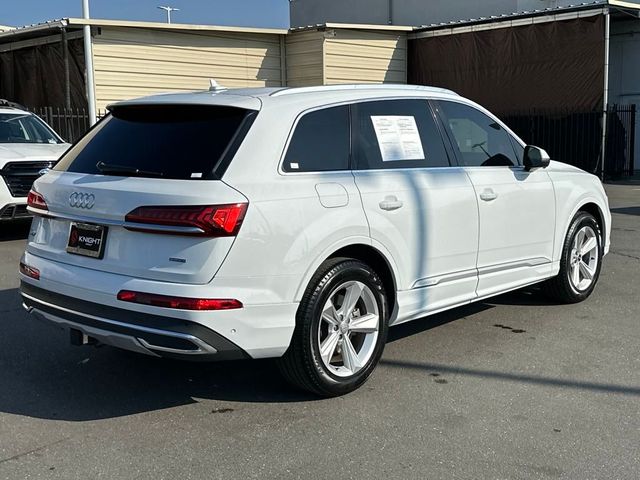 2021 Audi Q7 Premium Plus