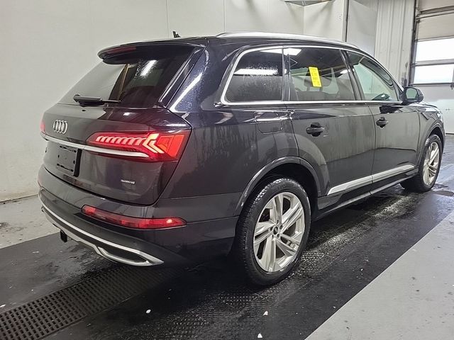 2021 Audi Q7 Premium Plus