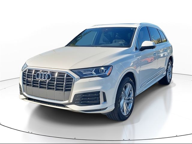 2021 Audi Q7 Premium Plus