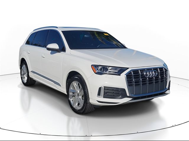 2021 Audi Q7 Premium Plus