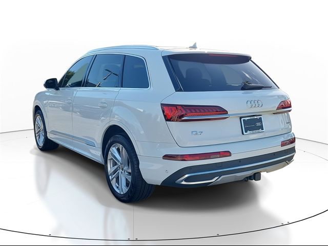 2021 Audi Q7 Premium Plus