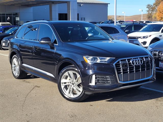 2021 Audi Q7 Premium Plus