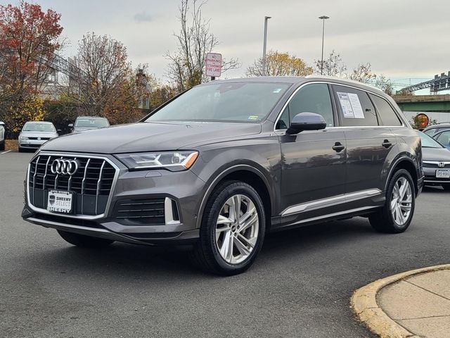 2021 Audi Q7 Premium Plus