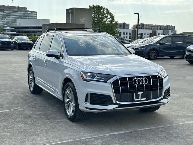 2021 Audi Q7 Premium Plus