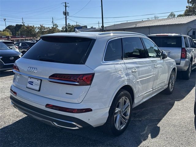 2021 Audi Q7 Premium Plus