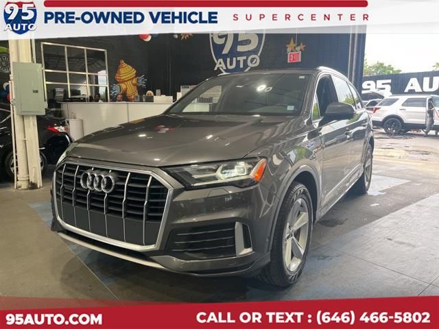 2021 Audi Q7 Premium Plus