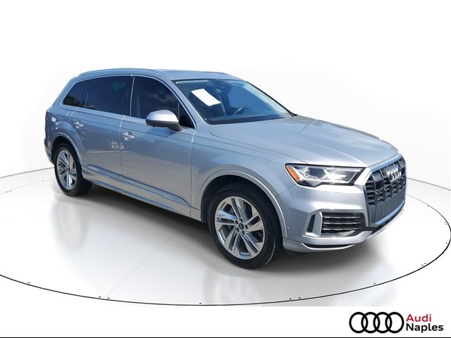 2021 Audi Q7 Premium Plus