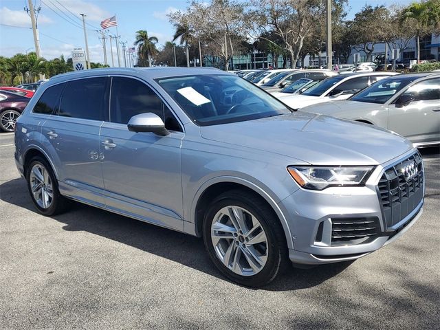 2021 Audi Q7 Premium Plus