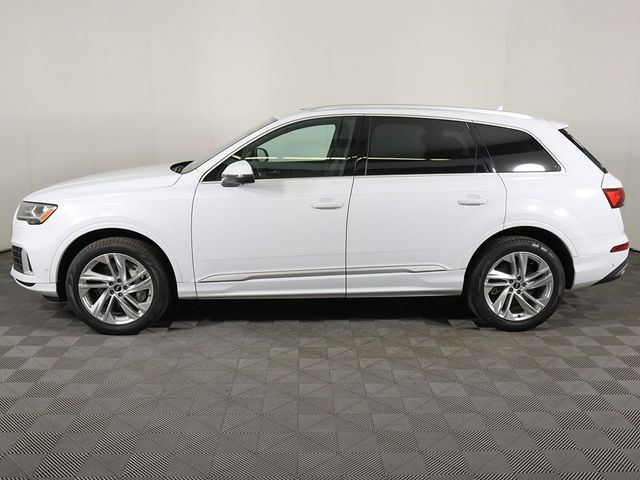 2021 Audi Q7 Premium Plus