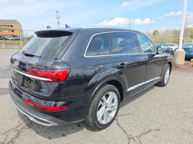 2021 Audi Q7 Premium Plus