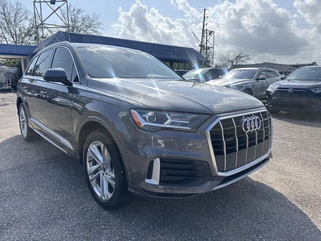 2021 Audi Q7 Premium Plus