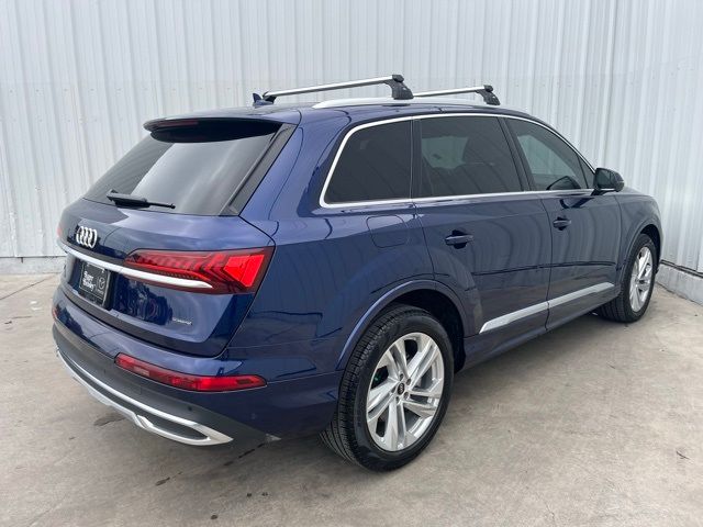 2021 Audi Q7 Premium Plus