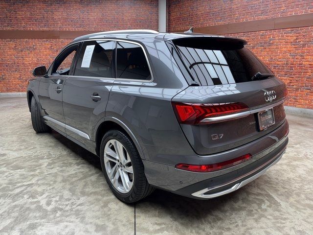 2021 Audi Q7 Premium Plus