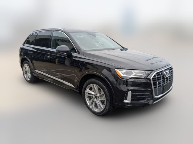 2021 Audi Q7 Premium Plus