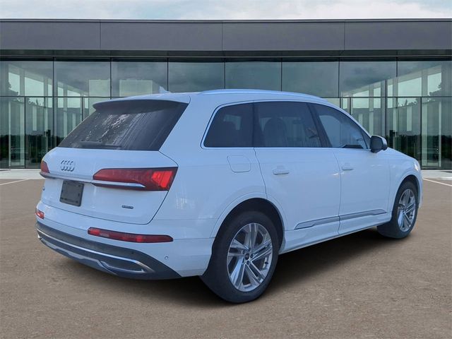 2021 Audi Q7 Premium Plus