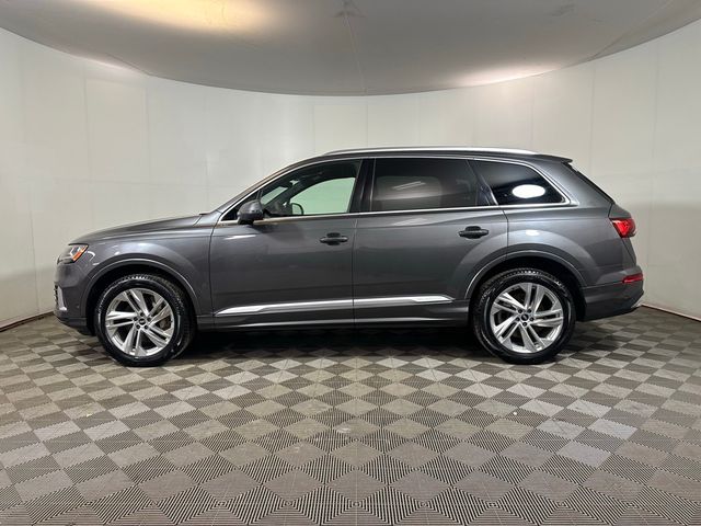 2021 Audi Q7 Premium Plus