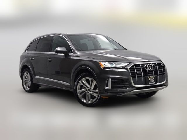 2021 Audi Q7 Premium Plus