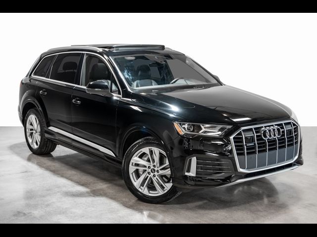 2021 Audi Q7 Premium Plus