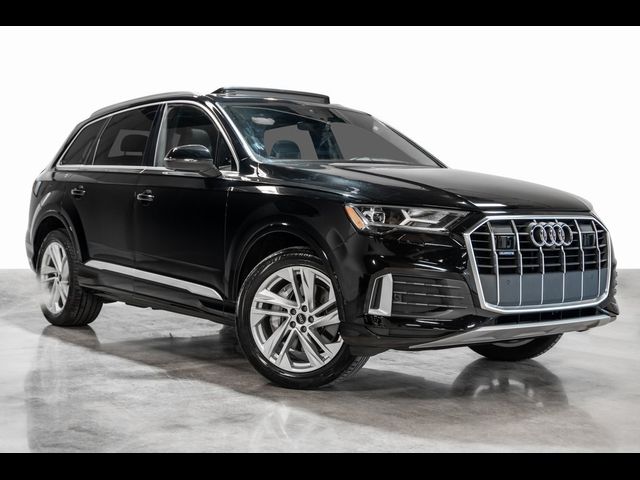 2021 Audi Q7 Premium Plus