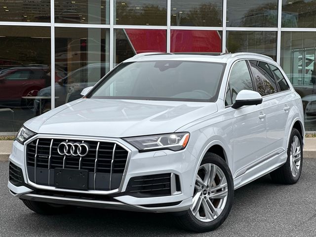 2021 Audi Q7 Premium Plus