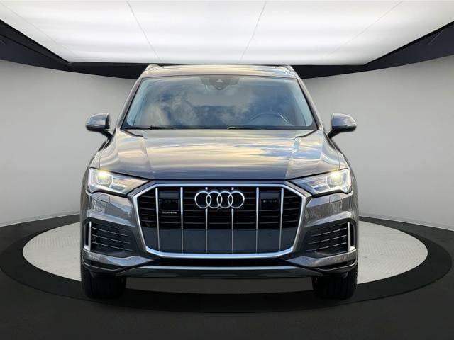 2021 Audi Q7 Premium Plus