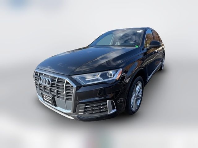 2021 Audi Q7 Premium Plus