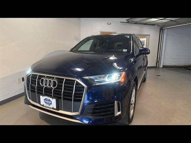 2021 Audi Q7 Premium Plus