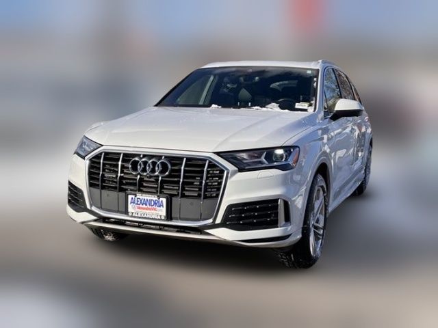 2021 Audi Q7 Premium Plus