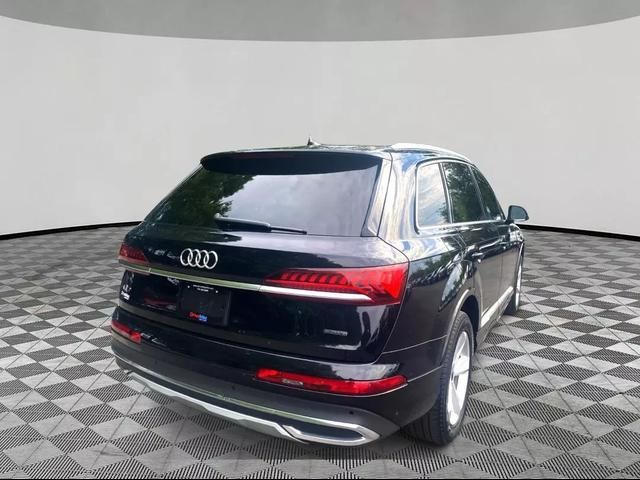 2021 Audi Q7 Premium