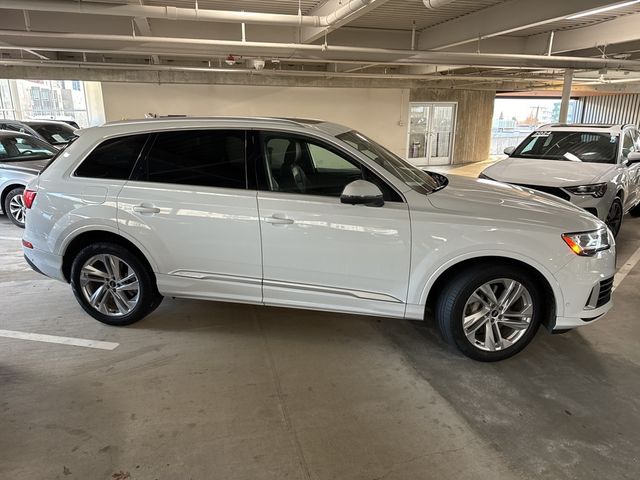 2021 Audi Q7 Premium