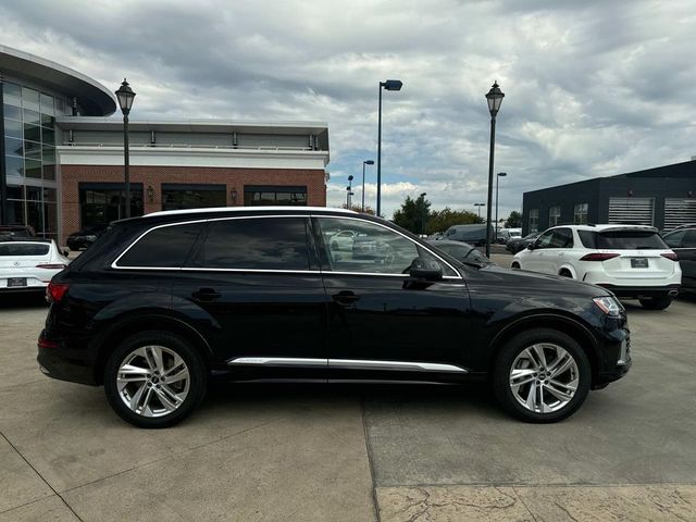 2021 Audi Q7 Premium