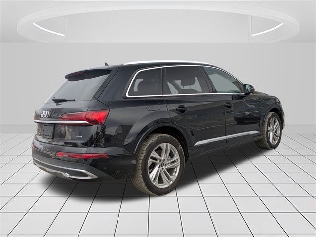 2021 Audi Q7 Premium