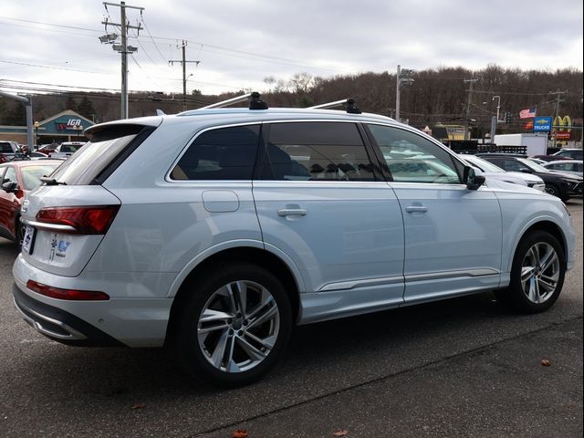 2021 Audi Q7 Premium Plus