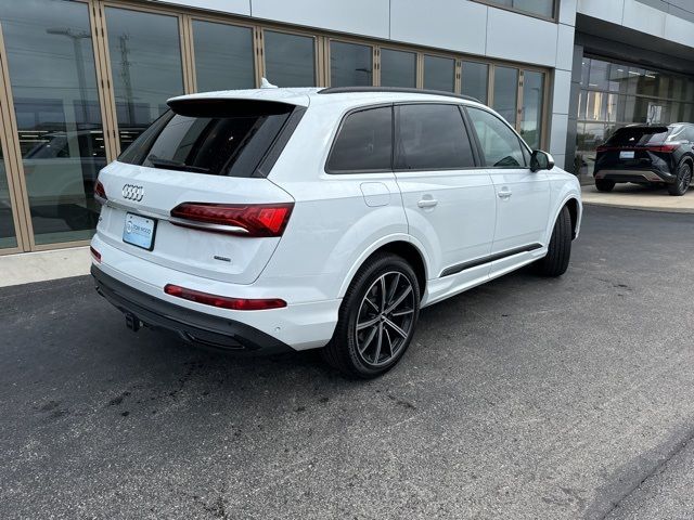 2021 Audi Q7 Premium Plus