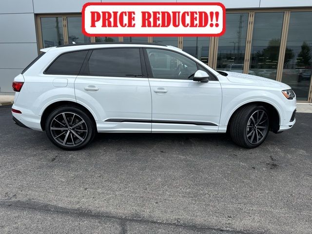 2021 Audi Q7 Premium Plus