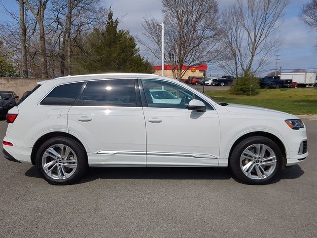 2021 Audi Q7 Premium Plus