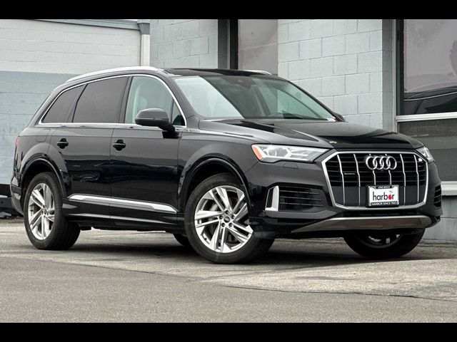 2021 Audi Q7 Premium Plus