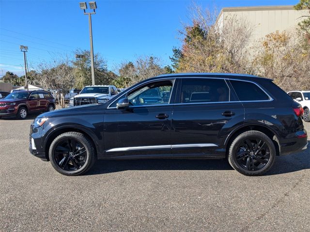 2021 Audi Q7 Premium Plus