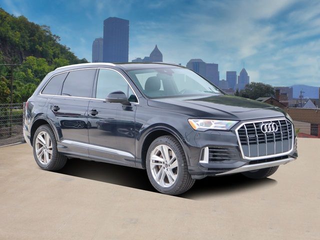 2021 Audi Q7 Premium Plus