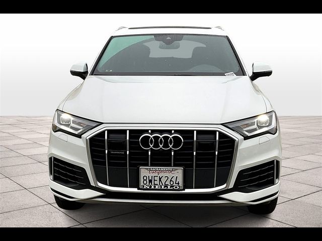 2021 Audi Q7 Premium Plus