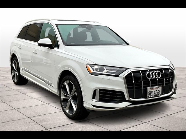 2021 Audi Q7 Premium Plus