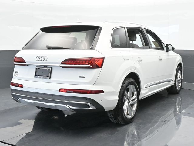 2021 Audi Q7 Premium Plus