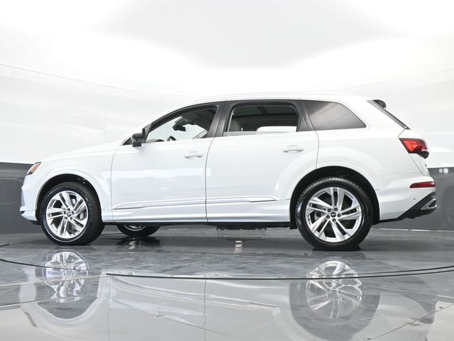 2021 Audi Q7 Premium Plus