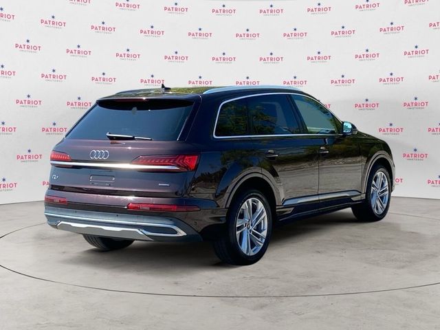 2021 Audi Q7 Premium Plus