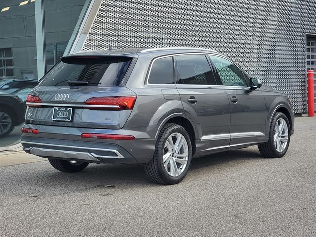 2021 Audi Q7 Premium Plus