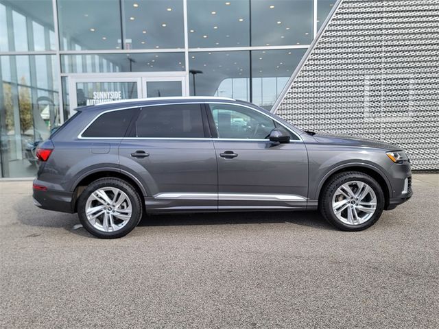 2021 Audi Q7 Premium Plus