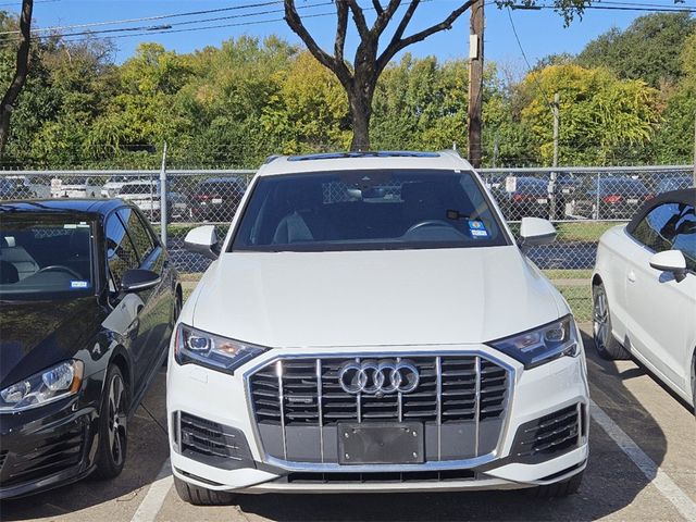 2021 Audi Q7 Premium Plus