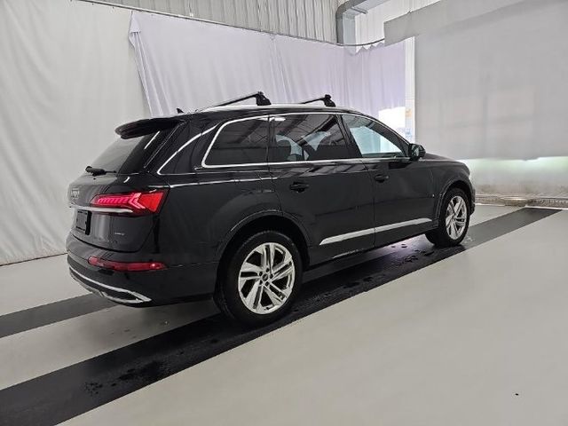 2021 Audi Q7 Premium Plus